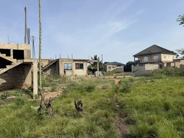 2 Plots of Land for Sale at Oyibi Appolonia · Photo 1