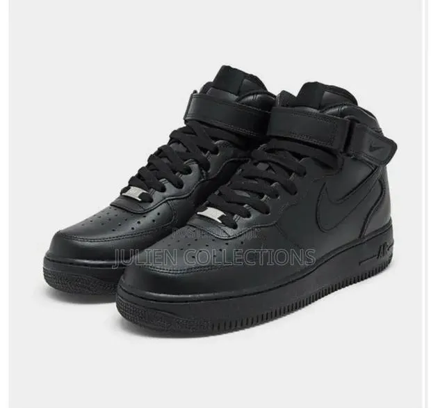 Nike Air Force 1 Long Pure Black · Photo 1