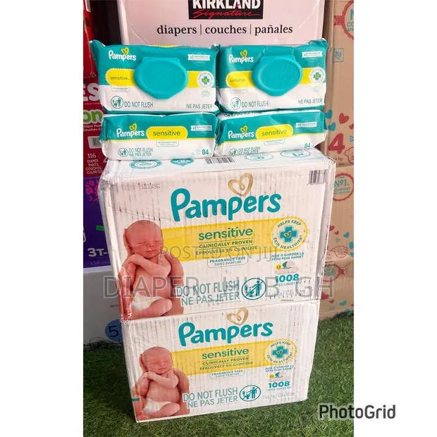 Pampers Sensitive Baby Wipes Unscented, 12 Pack, 1008 Total Count · Photo 1