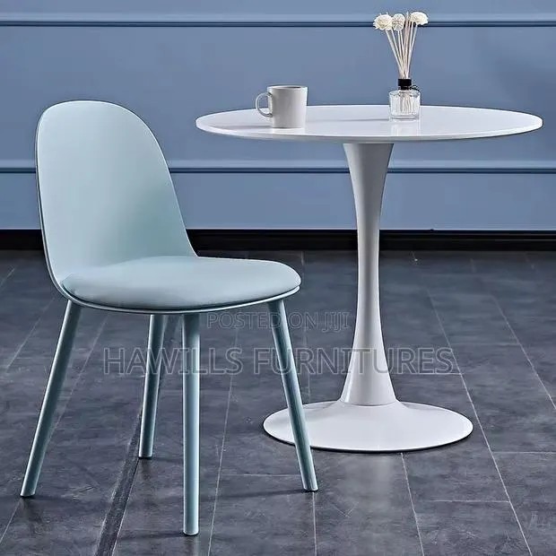 Balcony Table · Photo 1