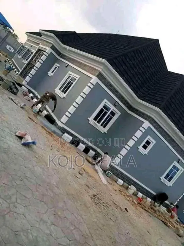 Professional Painting Service · Photo 1