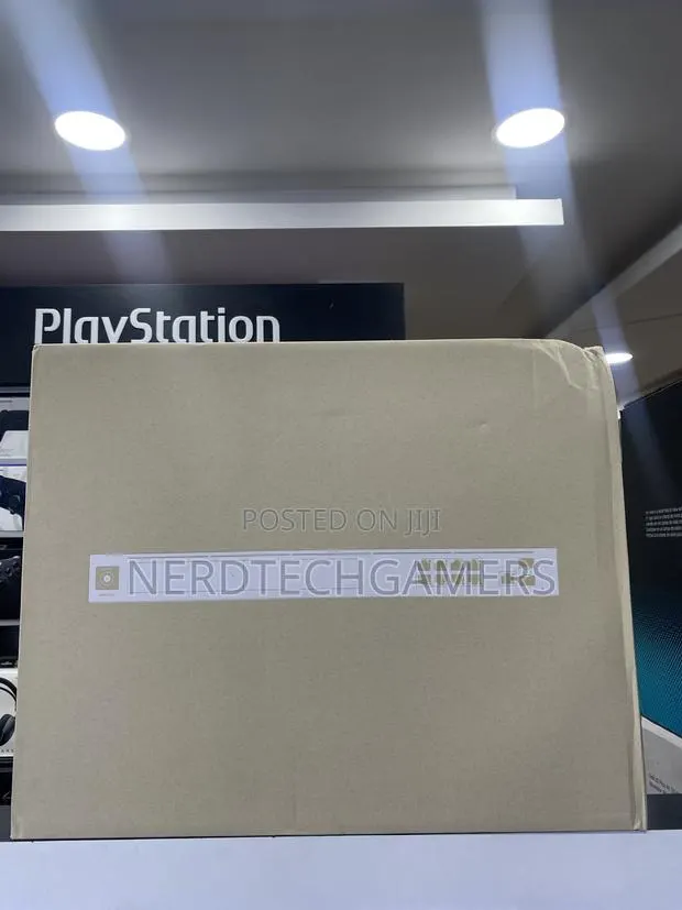 Unifi Switch Pro 24 Poe · Photo 1