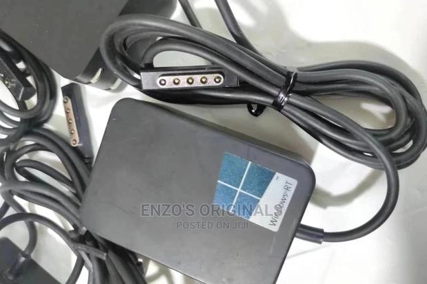 Microsoft Surface RT and Pro 2 Charger · Photo 4