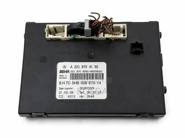 Mercedes-Benz W221 Climate Control Module a BEHR · Photo 1