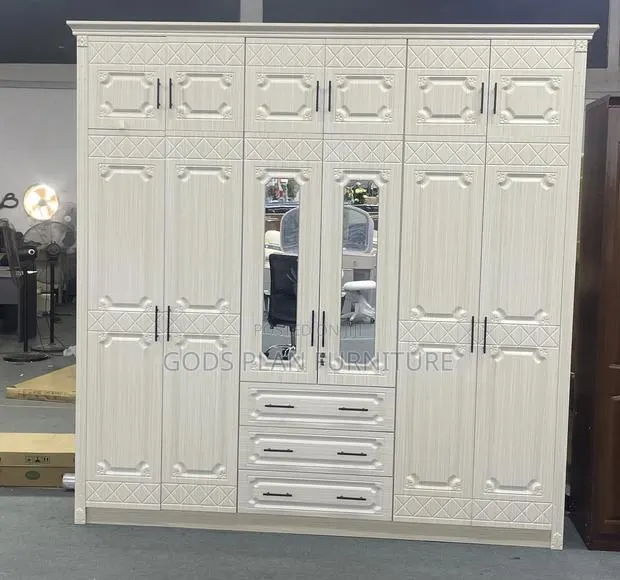 6 Doors Wooden Wardrobe · Photo 1
