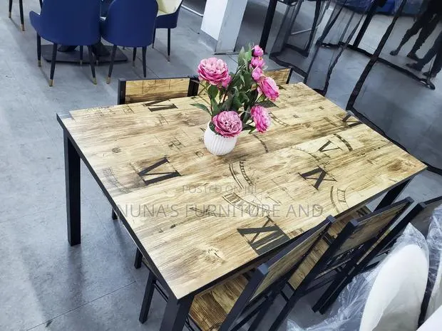 Diningset/ Dining Table · Photo 1