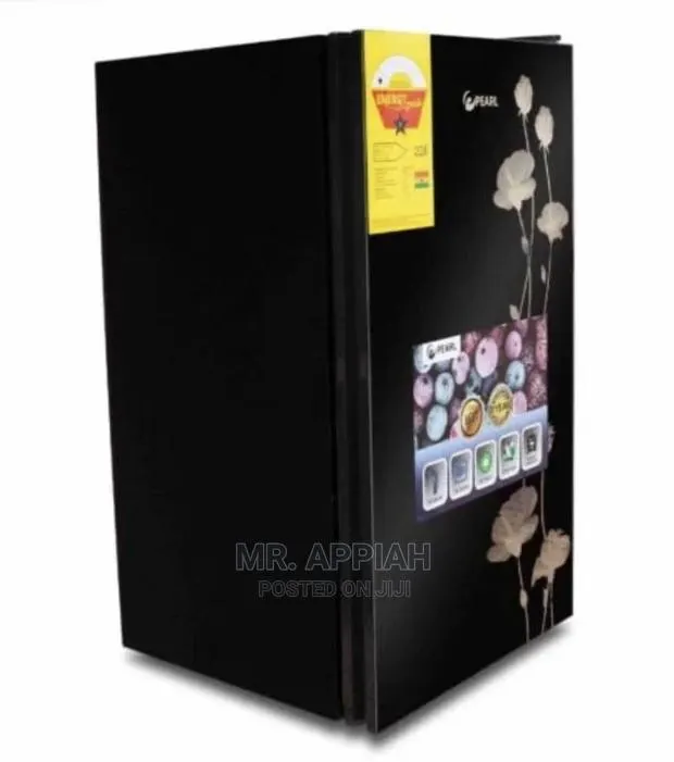 Pearl Fridge PF-109 Black (80 Litres) · Photo 1