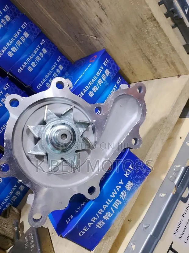 Nissan Navara Water Pump Mp300 Electronics Type · Photo 1