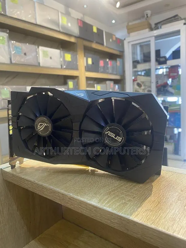 ASUS Strix GTX 1050 Ti 4gb Ddr5 Graphics Card · Photo 1
