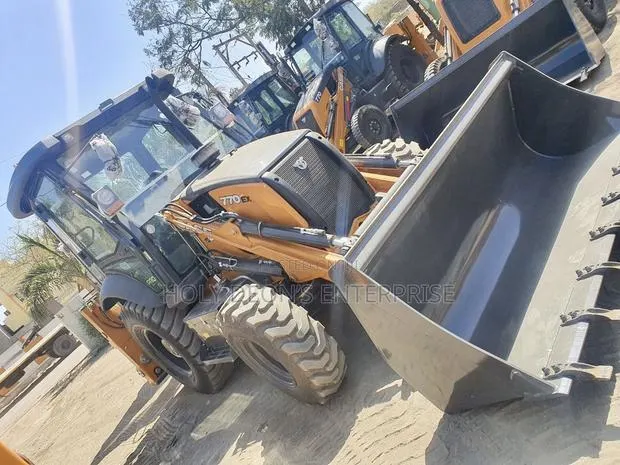 Brand New Case 770 Ex Pro 4x4 · Photo 1