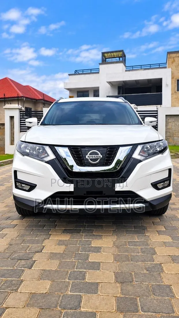 Nissan X-Trail 2019 White · Photo 1