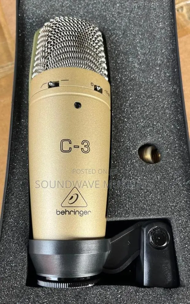 Beheringer C-3 Studio Condenser Microphone · Photo 1