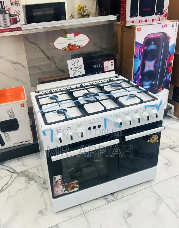 Freeatanding Mediatech 60x90xm 5 Gas Burner With Grill. · Photo 1