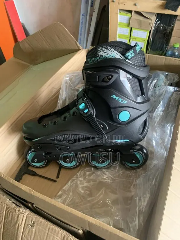 Roller Skates · Photo 1