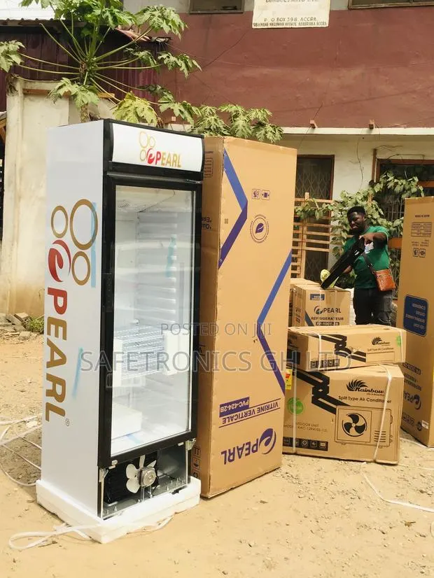 Singledoor Pearl PVC-424-2b Glass Electric Display Fridge · Photo 1