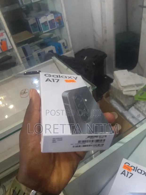 New Samsung Galaxy A17 256 GB Black · Photo 1