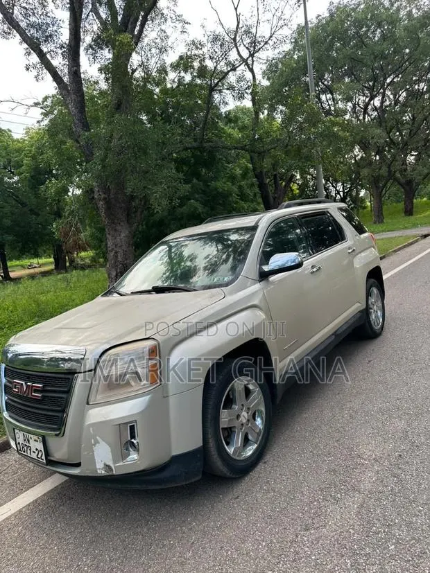 GMC Terrain SLT-1 AWD 2015 Gold · Photo 1
