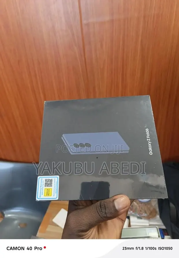 New Samsung Galaxy Z Fold6 512 GB Blue · Photo 1