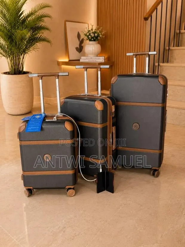 Quality Suitcases · Photo 1