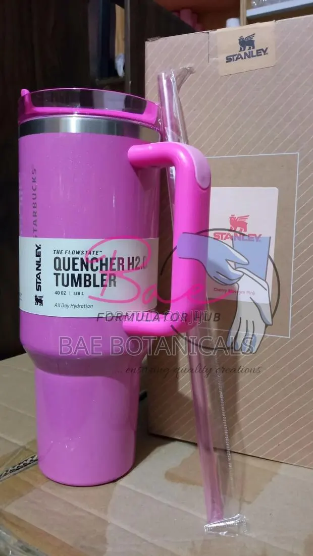 Stanley X Starbucks Tumbler Cup (40oz) · Photo 1