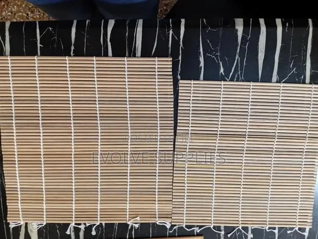 Sushi Mats ( 24cm X 24cm 27cm X 27cm) · Photo 1