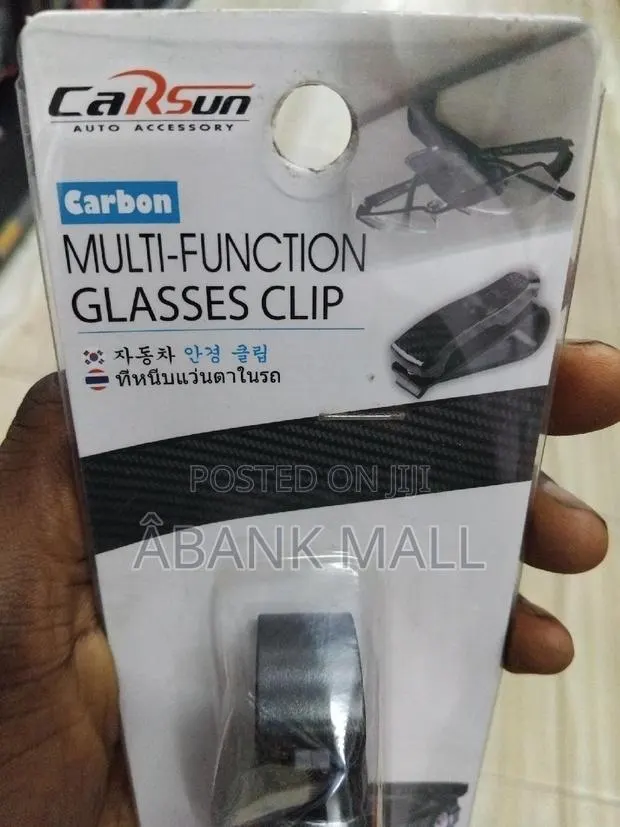 Glasses Clip · Photo 1
