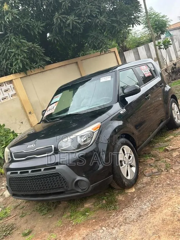 Kia Soul Hatchback 2016 Black · Photo 1