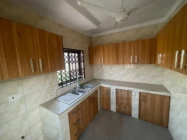 2bdrm Apartment in Kwabennya Acp, Ashomang Estate for rent · Photo 1