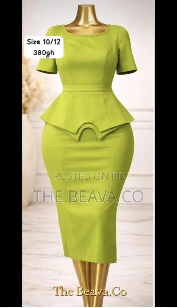 Green Peplum Bodycon Midi Dress · Photo 1