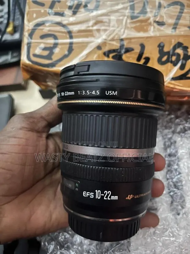 Canon 10-22 Wide Angle Lens · Photo 1