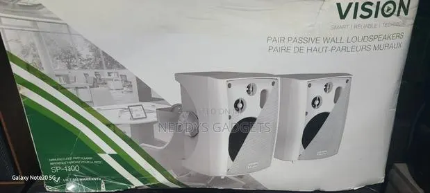 Vision 5.25" Pair White Wall Speakers and Amplifier · Photo 1