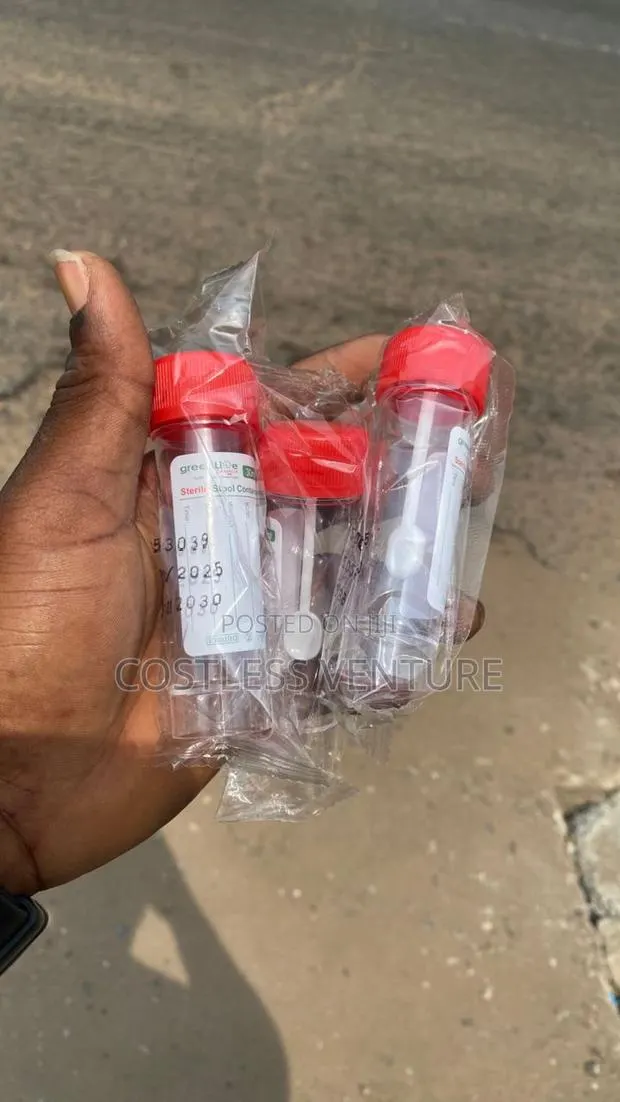 Greenlife Sterile Stool Container 30ml · Photo 1