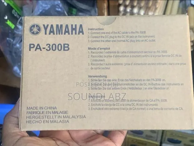 Yamaha PA-300B Power Keyboard Adapter · Photo 1