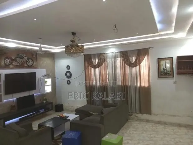 3bdrm Duplex in Amasaman for sale · Photo 1