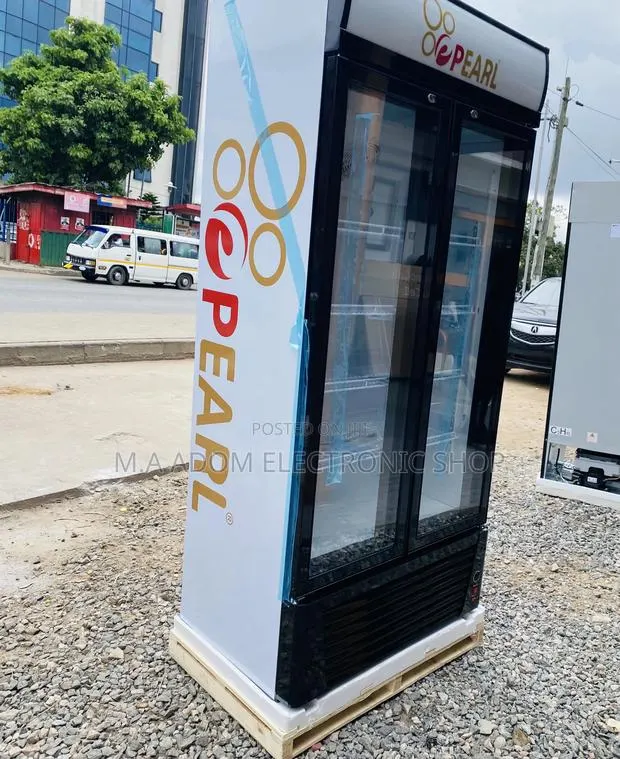 Well Designed Pearl PVC-662-2B 2 Door Display Fridge · Photo 1