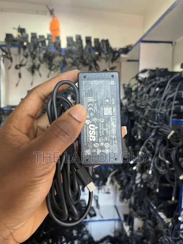 Original HP Type C Charger · Photo 4
