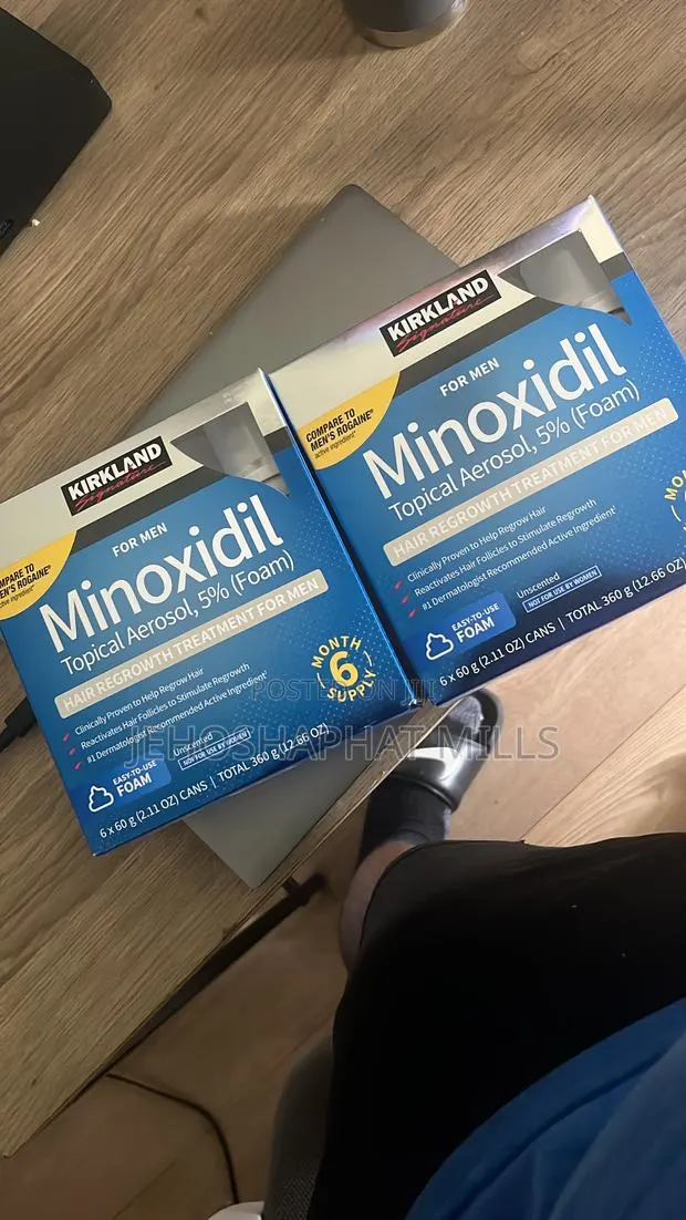 Kirkland Minoxidil · Photo 1