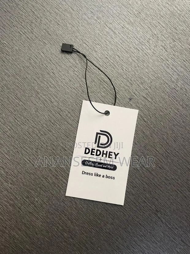 Clothing Tag · Photo 1