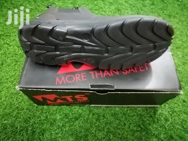 MTS Safety Boot · Photo 3