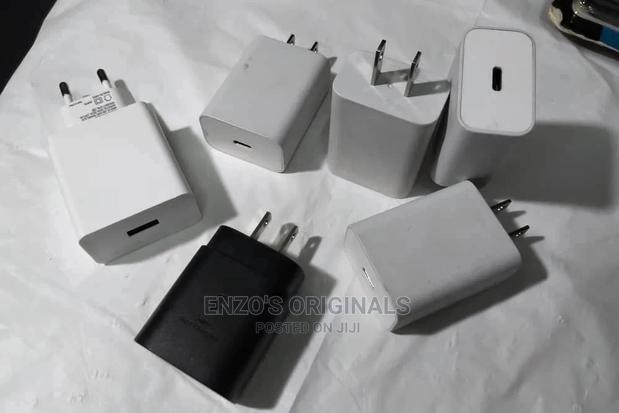 Fast Chargers Quick Charge 3.0 4.0 Phone Tablet Chargers · Photo 2