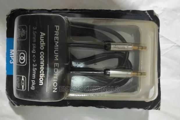 High Quality Stereo Cable Premium Edition · Photo 1