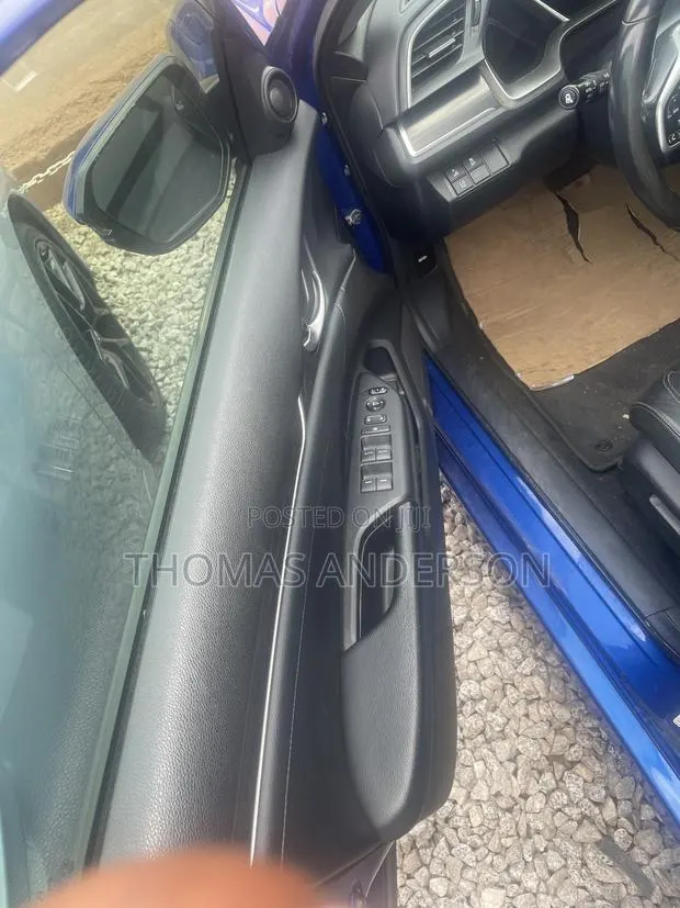 Honda Civic 2020 Blue · Photo 1