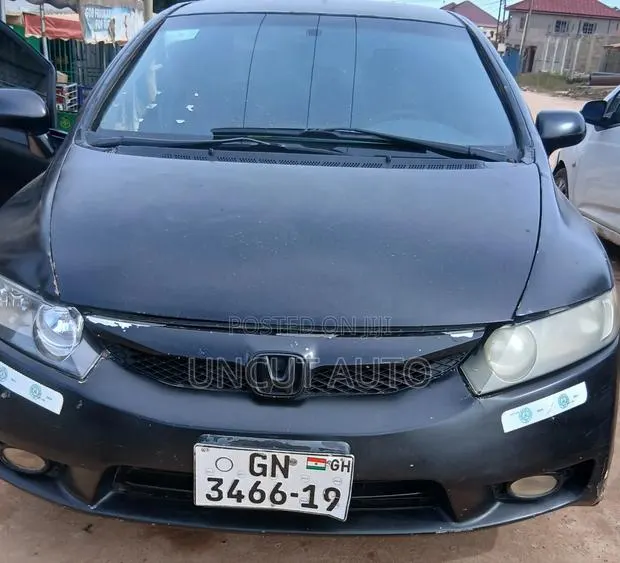 Honda Civic 2010 Black · Photo 1