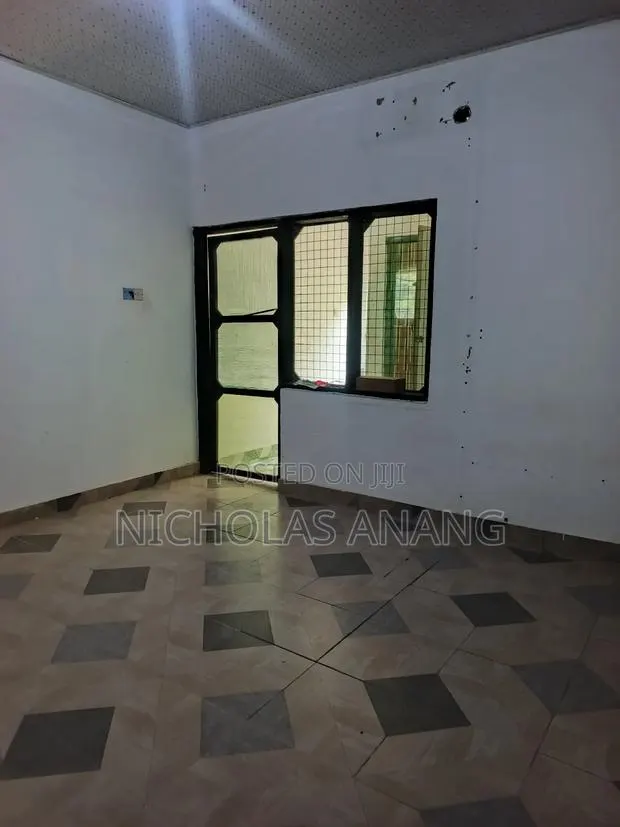 1bdrm House in The Dorns Properties, New Town for rent · Photo 1