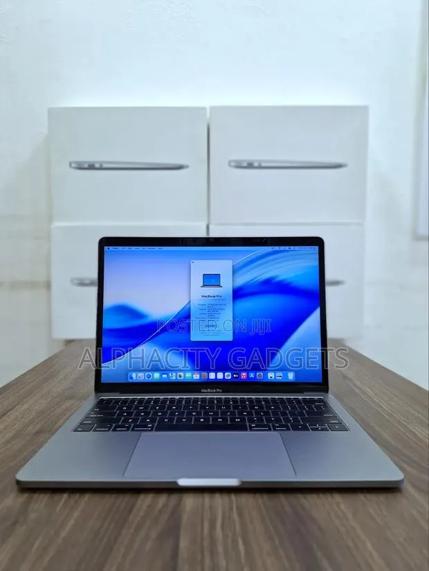 Laptop Apple MacBook Pro 2017 16GB Intel Core i5 SSD 256GB · Photo 1