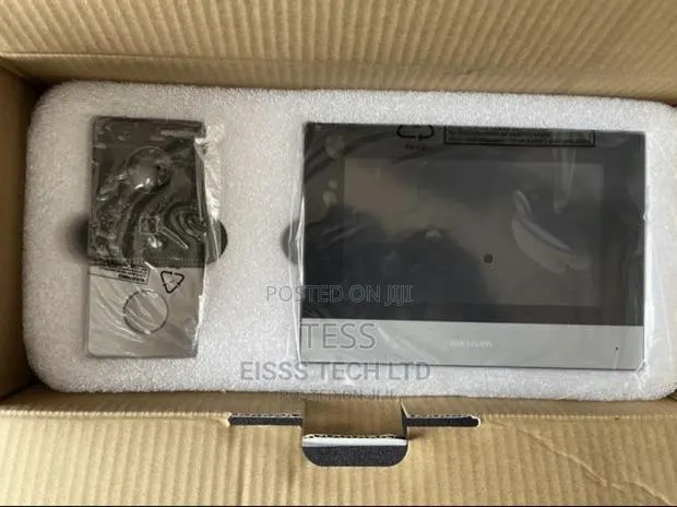 Hikvision Ip Video Intercom (Mobile View) Ds-Kis603-P(c) · Photo 1
