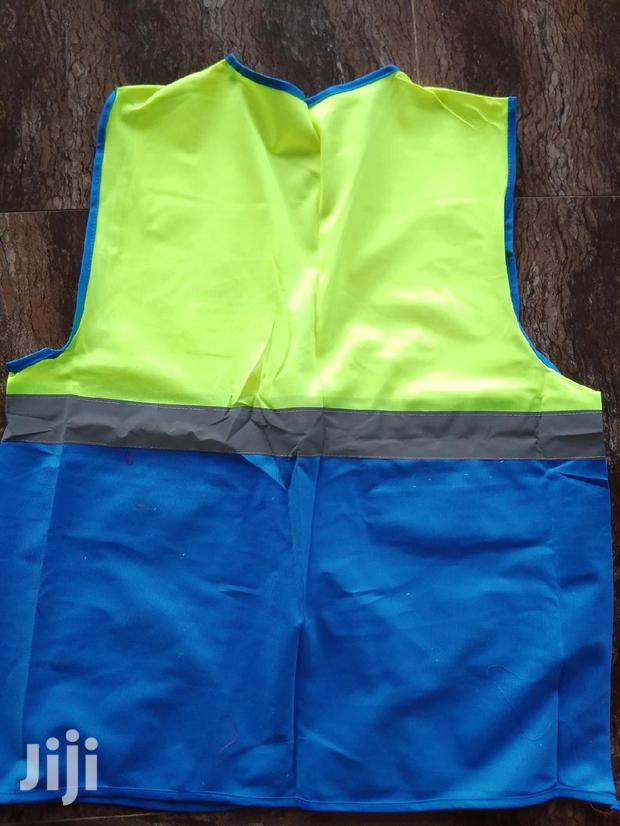 High Visibility Vest/Reflector/Reflective Vest · Photo 3