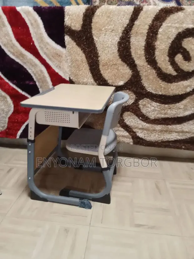 Study Table And Chair · Photo 2