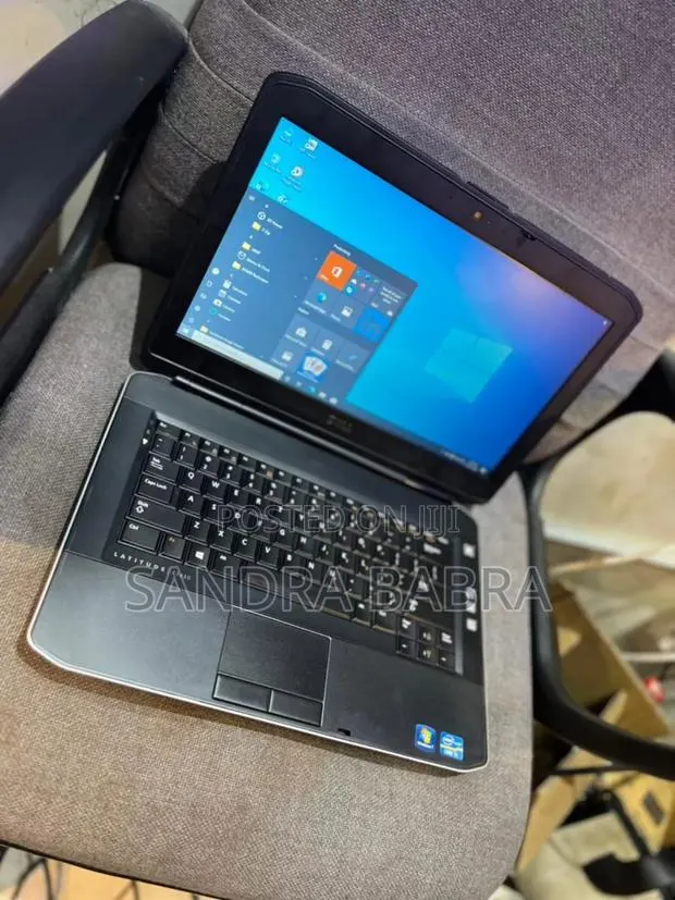 New Laptop Dell Latitude E5430 6GB Intel Core I3 HDD 320GB · Photo 1