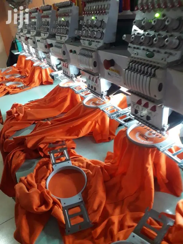 Digital Embroidery Customized Printing of T - Shirts · Photo 1